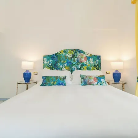 Vista Moderna Apartment Capri